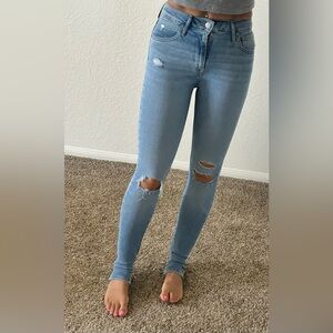 721 Levis High Rise Skinny Jeans